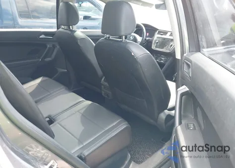 2020 Volkswagen Tiguan 2.0T Se/2.0T Se R-Line Black/2.0T Sel from USA, damaged, VIN 3VV2B7AX7LM113597